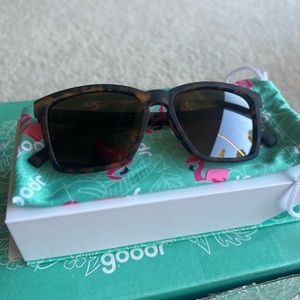 NWT Goodr Smaller is Baller Sunglasses in Brown